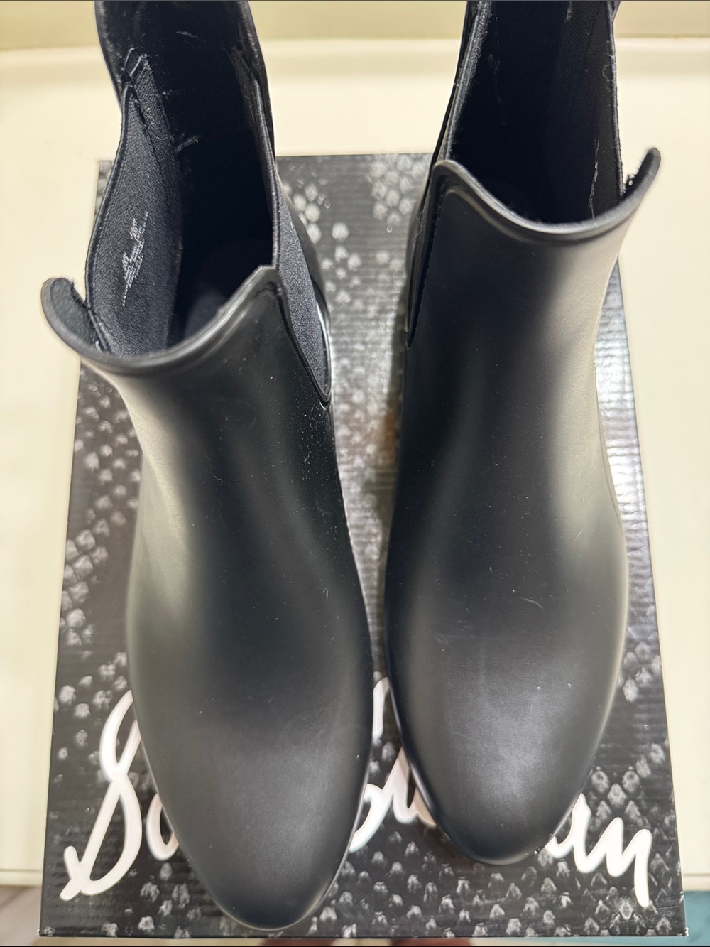 Sam Edelman Black Tinsley Rain Boots